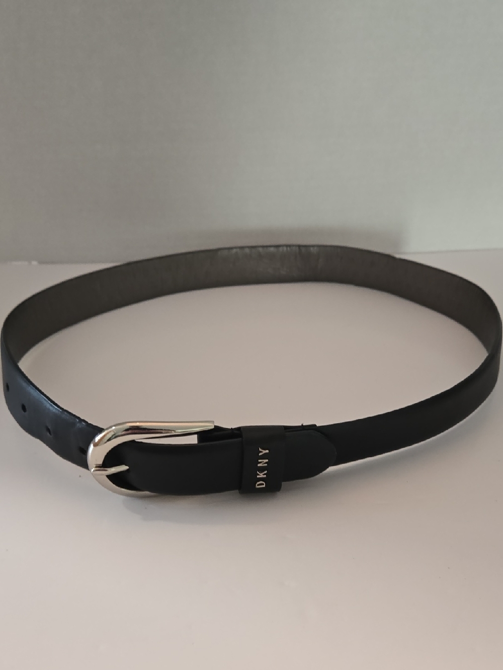 DKNY Black Leather Belt with Silver Buckle and Logo Loop